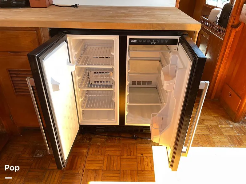 Slide: The Image of Marine Trader 40 Double Cabin 1977 - 13324525