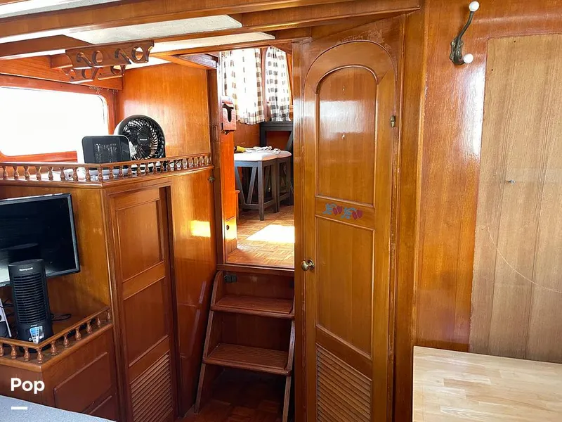 Slide: The Image of Marine Trader 40 Double Cabin 1977 - 13324560