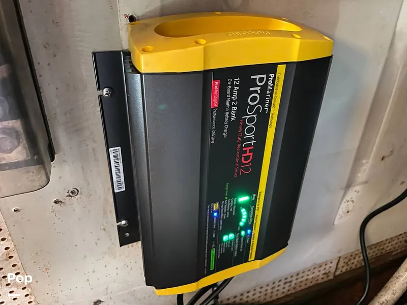 Slide: The Image of Marine Trader 40 Double Cabin 1977 - 13324573