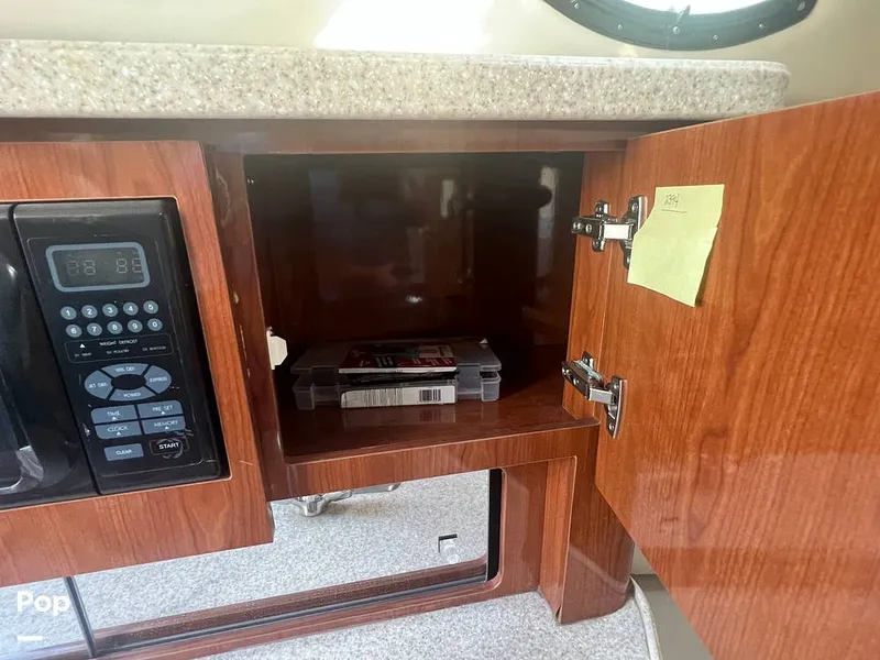 Slide: The Image of Storage Cabinet - 13330601