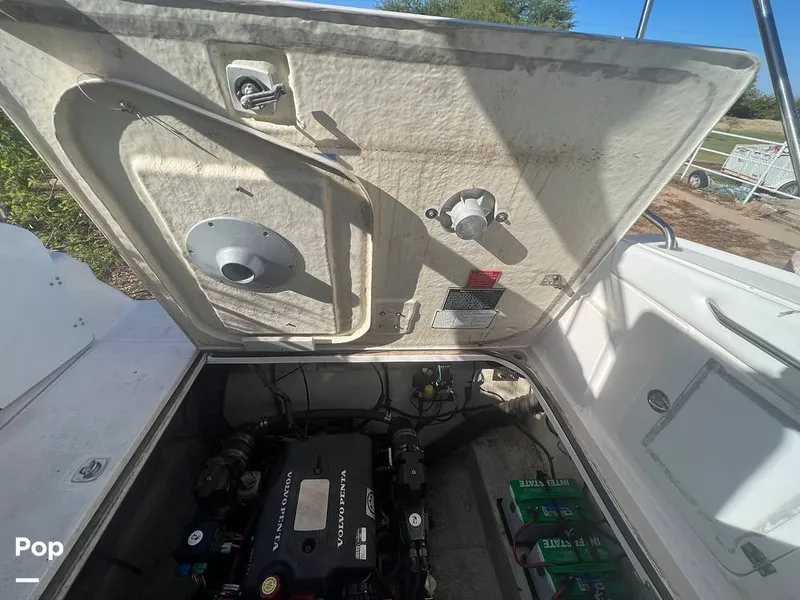 Slide: The Image of Engine Compartment-cockpit Table Stowed - 13330671