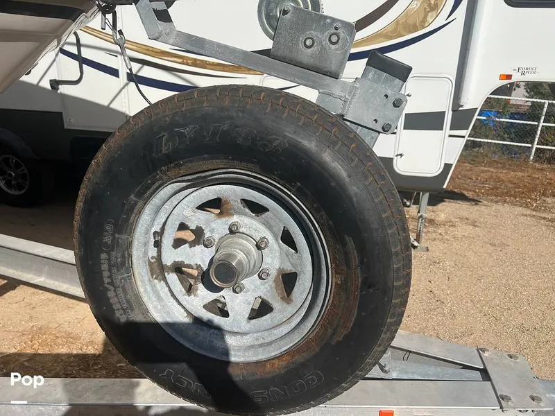 Slide: The Image of Spare Tire - 13330647