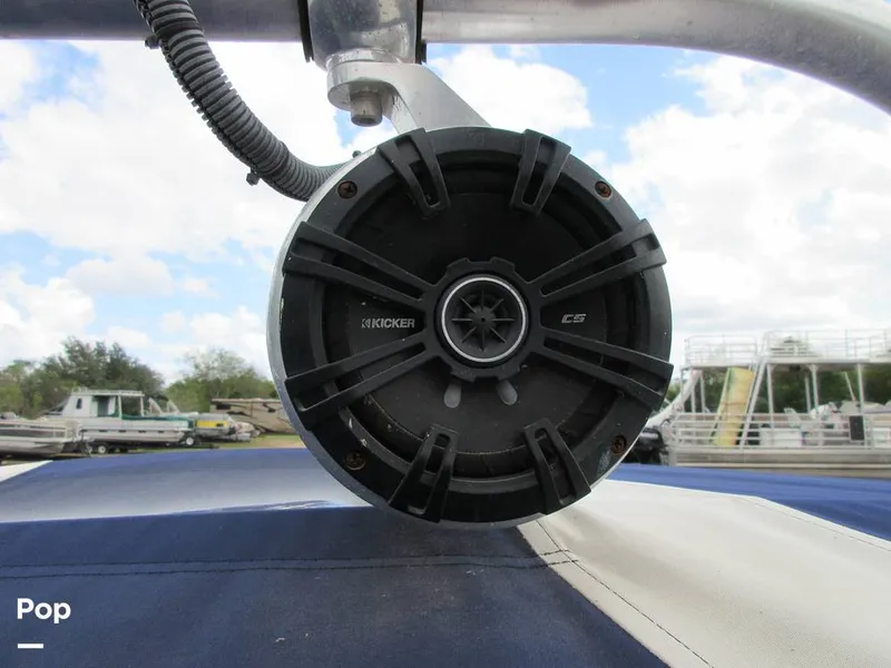 Slide: The Image of Correct Craft Air Nautique SV-211 Team Edition 2006 - 13359927