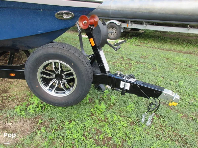 Slide: The Image of Correct Craft Air Nautique SV-211 Team Edition 2006 - 13359703