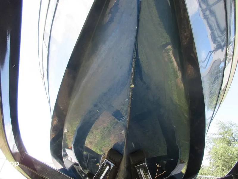 Slide: The Image of Bottom Hull - 13359709