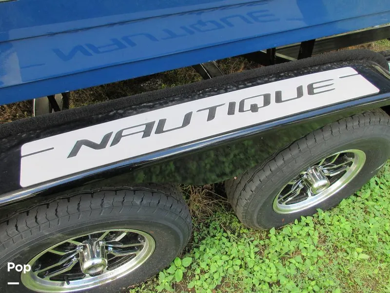 Slide: The Image of Correct Craft Air Nautique SV-211 Team Edition 2006 - 13359733