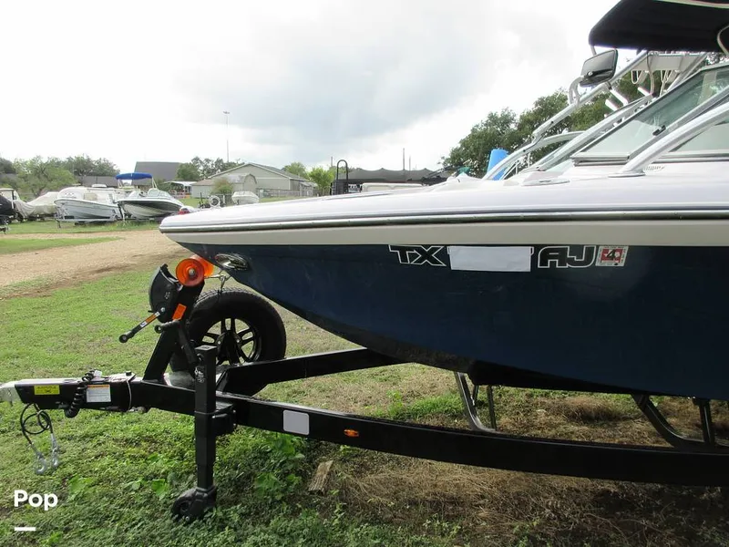 Slide: The Image of Correct Craft Air Nautique SV-211 Team Edition 2006 - 13359758