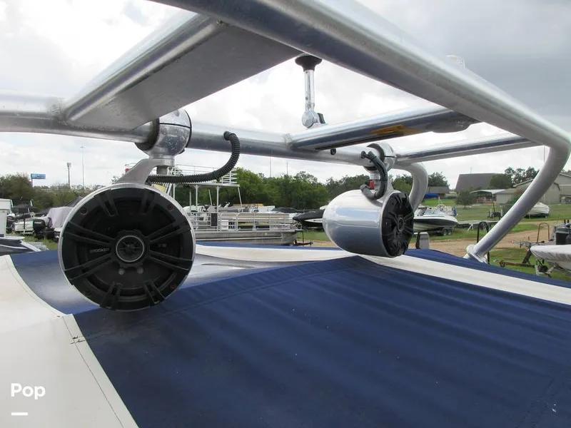 Slide: The Image of Tower Speakers - 13359826