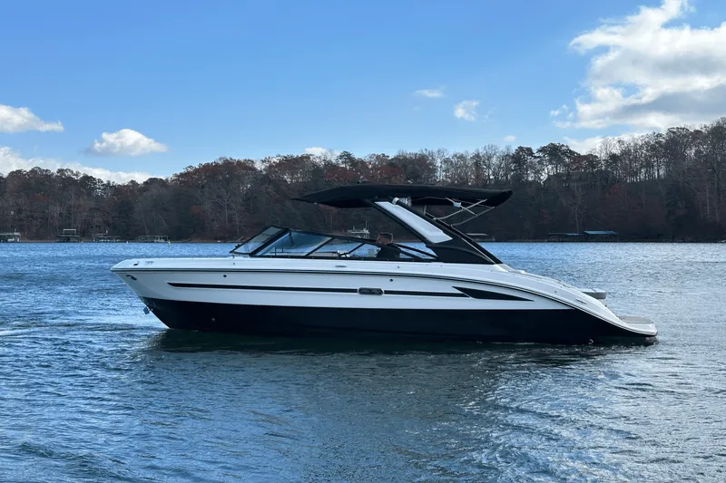 The Image of Sea Ray SDX 250 Surf 2025 - 0
