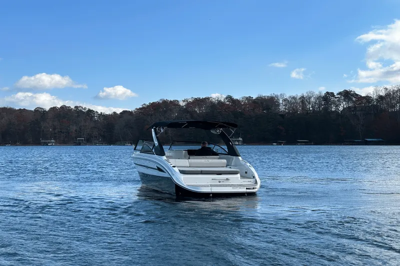 Slide: The Image of Sea Ray SDX 250 Surf 2025 - 2