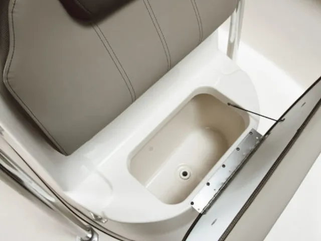 Slide: The Image of Key West Boats 203 FS 2026 - 3