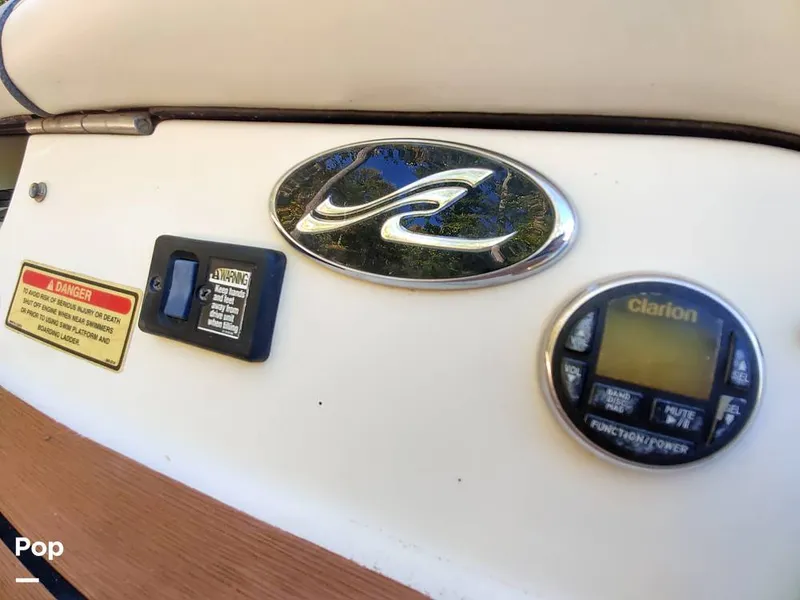 Slide: The Image of Sea Ray 220 2003 - 13351595