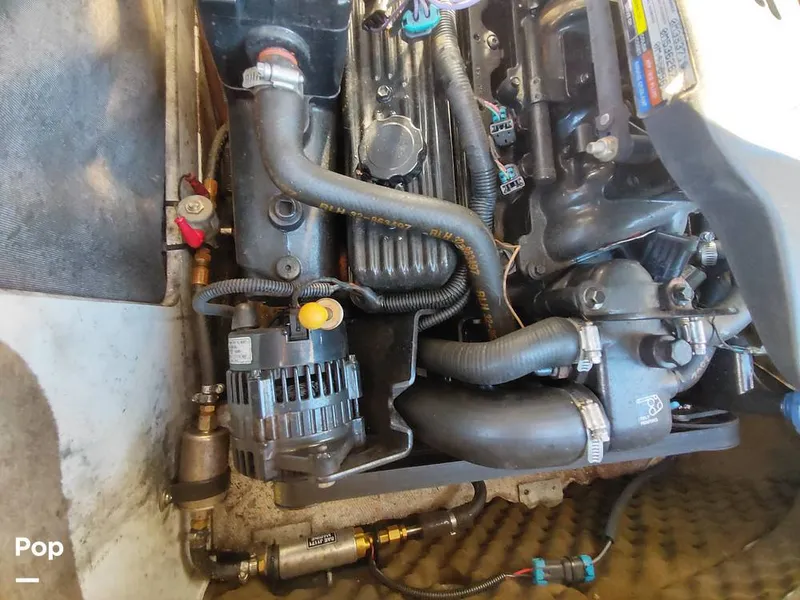 Slide: The Image of Sea Ray 220 2003 - 13392984