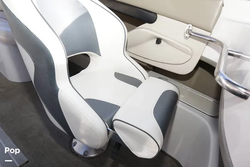 Slide: The Image of Four Winns 240 Horizon 1999 - 13555688