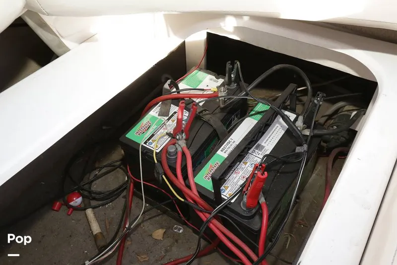 Slide: The Image of Dual Batteries - 13555707