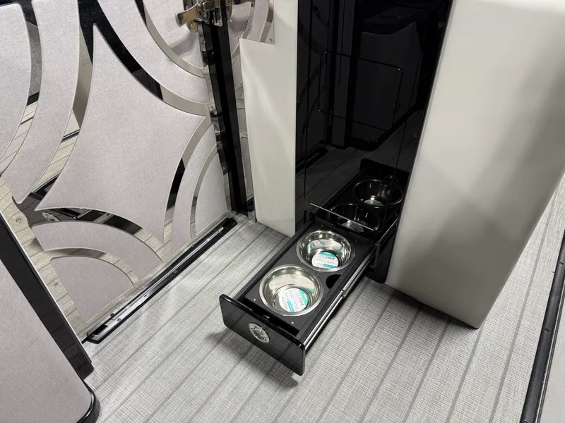 Slide: The Image of Balise Horizon 24C 2025 - 14