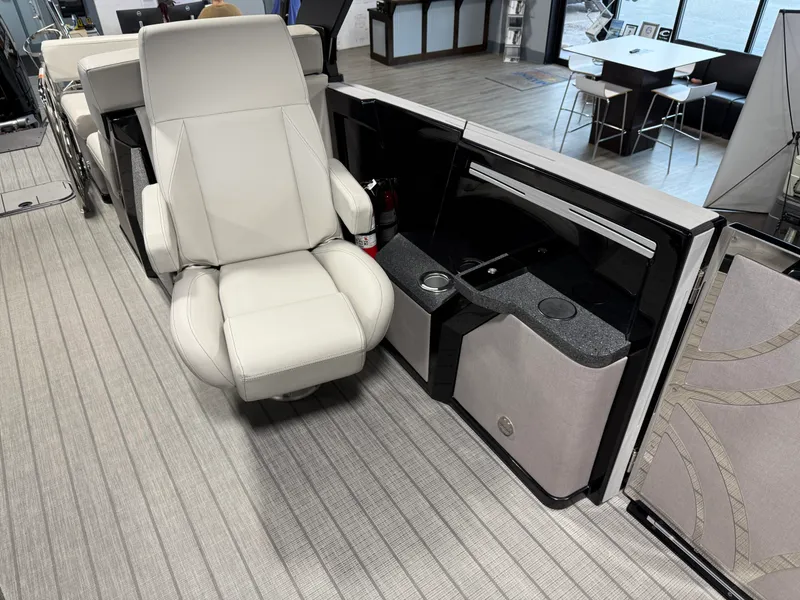 Slide: The Image of Balise Horizon 24C 2025 - 19