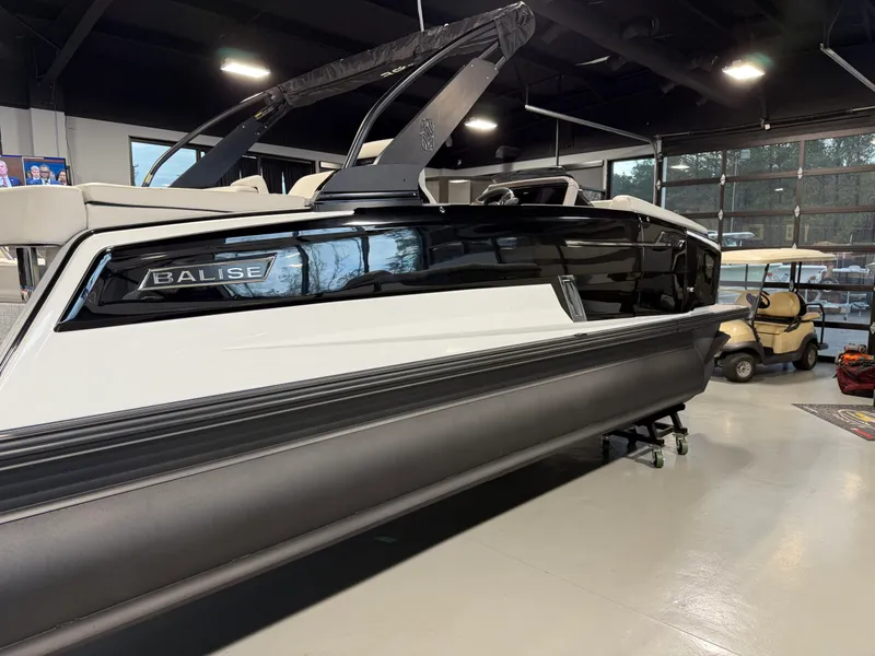 Slide: The Image of Balise Horizon 24C 2025 - 7