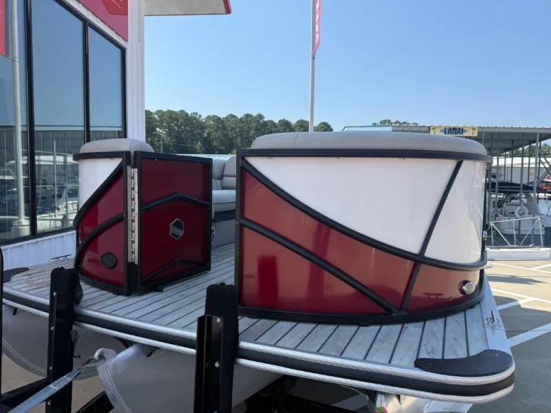 Slide: The Image of South Bay Pontoons 500 SERIES CR2.75 2017 - 4