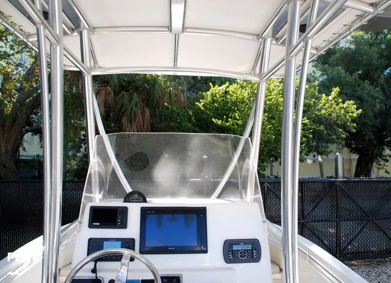 Slide: The Image of Cobia 220 CC 2018 - 13432284