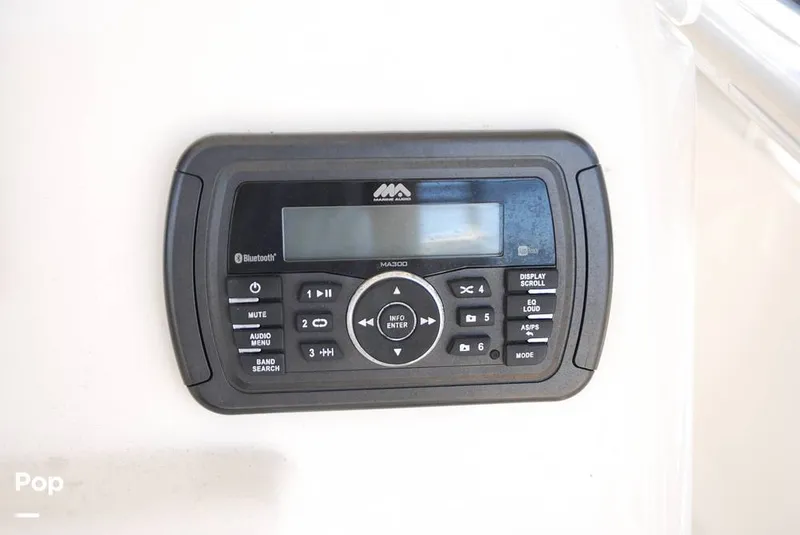 Slide: The Image of Cobia 220 CC 2018 - 13432289