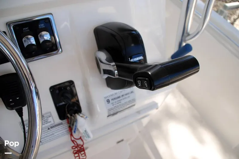 Slide: The Image of Cobia 220 CC 2018 - 13432295