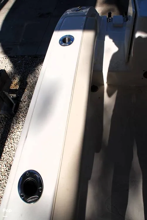 Slide: The Image of Cobia 220 CC 2018 - 13432302