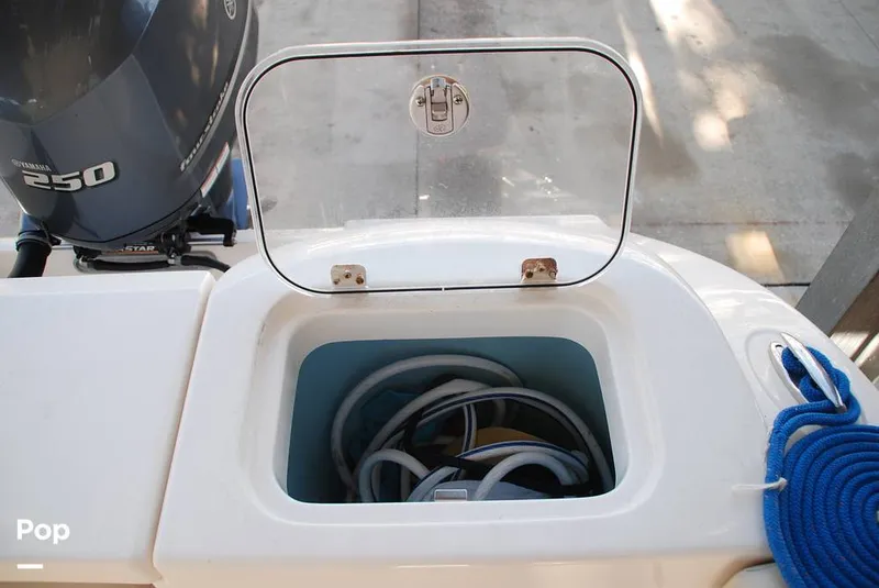 Slide: The Image of Cobia 220 CC 2018 - 13432308