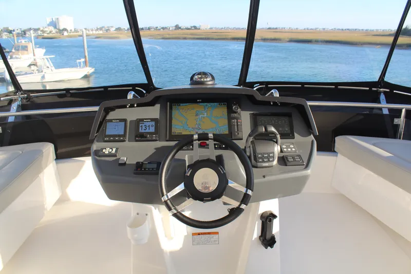 Slide: The Image of Aquila 44 YACHT 2025 - 11