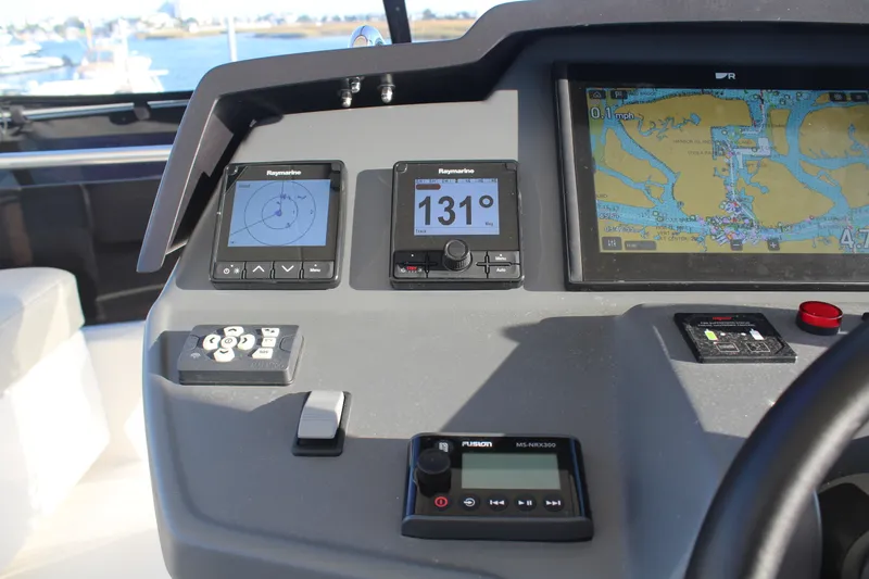 Slide: The Image of Aquila 44 YACHT 2025 - 13