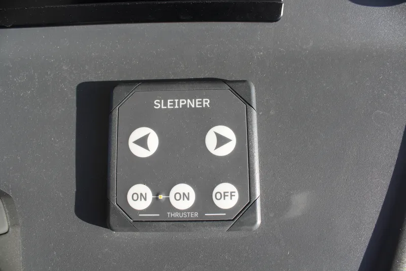 Slide: The Image of Aquila 44 YACHT 2025 - 14