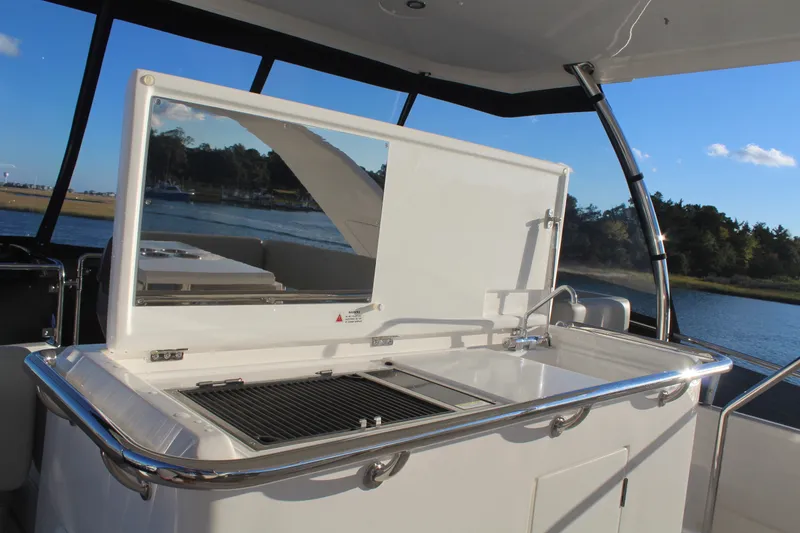 Slide: The Image of Aquila 44 YACHT 2025 - 23