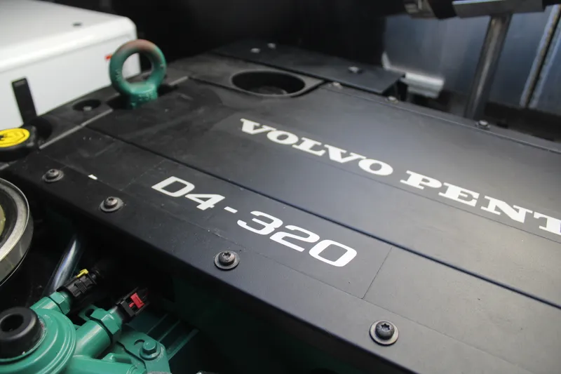 Slide: The Image of Aquila 44 YACHT 2025 - 59