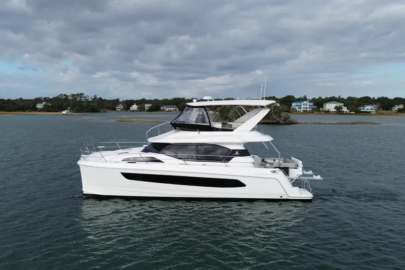 Slide: The Image of Aquila 44 YACHT 2025 - 9