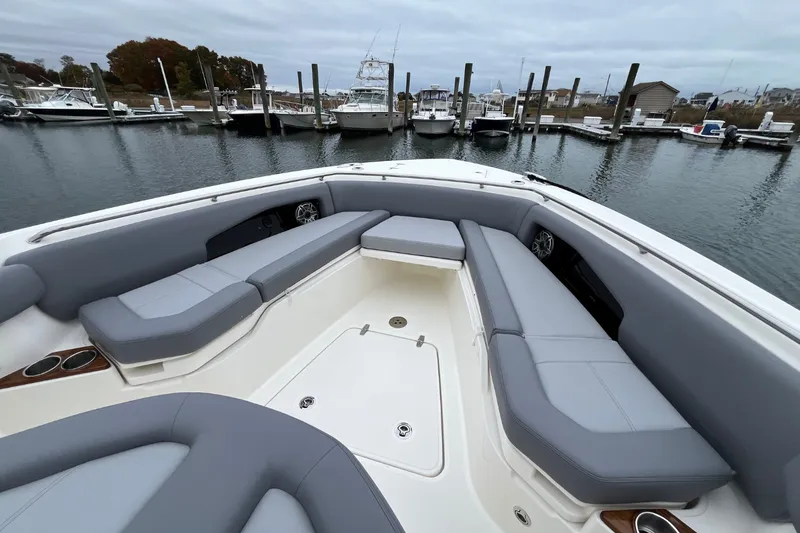 Slide: The Image of Boston Whaler 360 Outrage 2026 - 42