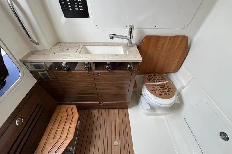 Slide: The Image of Boston Whaler 360 Outrage 2026 - 53