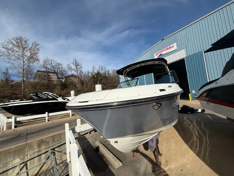 Slide: The Image of Sea Ray SDX 250 Outboard 2026 - 3