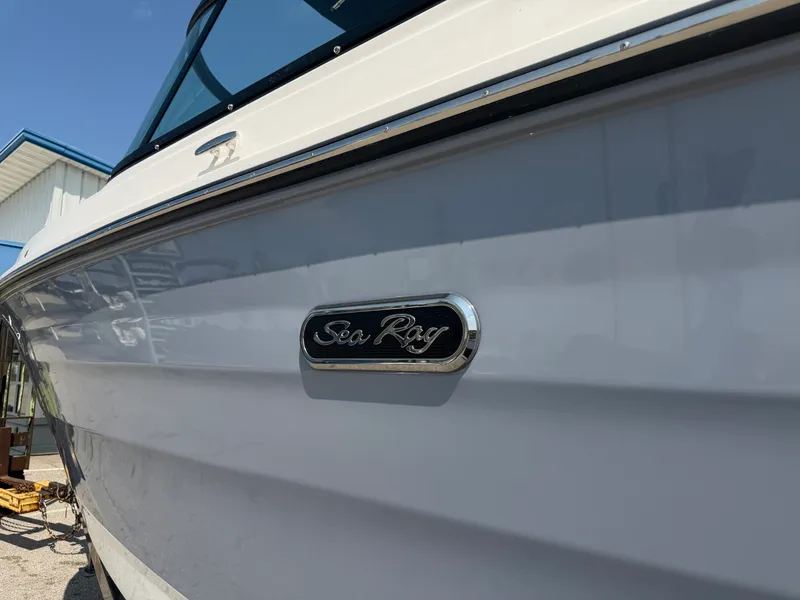 Slide: The Image of Sea Ray SDX 250 Outboard 2026 - 9