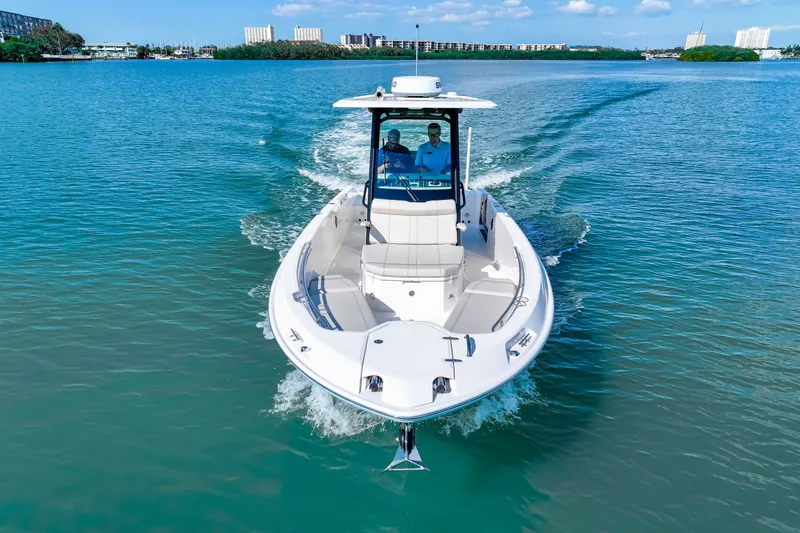 Slide: The Image of Boston Whaler 280 Dauntless 2026 - 28