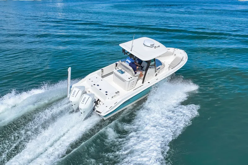 Slide: The Image of Boston Whaler 280 Dauntless 2026 - 32