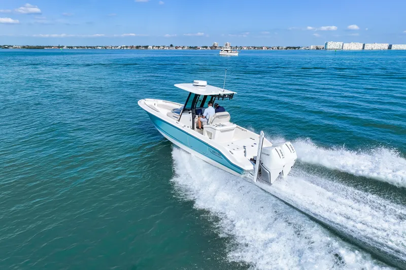 Slide: The Image of Boston Whaler 280 Dauntless 2026 - 36