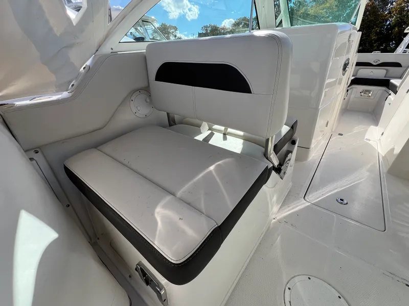 Slide: The Image of Sailfish 245 DC 2023 - 12