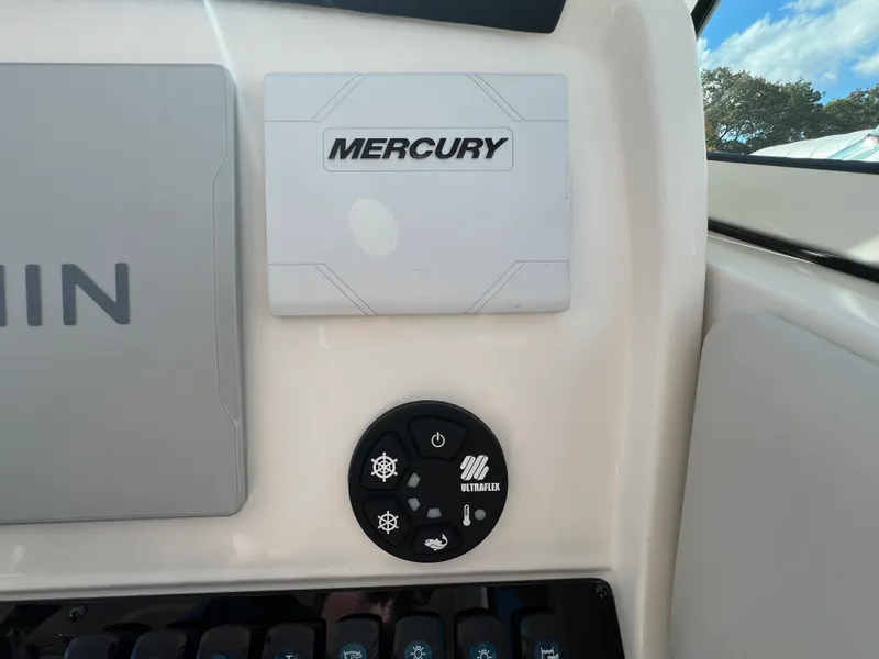 Slide: The Image of Sailfish 245 DC 2023 - 18