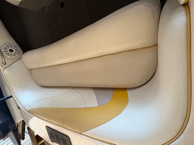 Slide: The Image of Malibu SPORTSETTER LX 2002 - 14