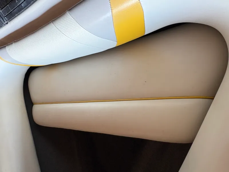 Slide: The Image of Malibu SPORTSETTER LX 2002 - 15