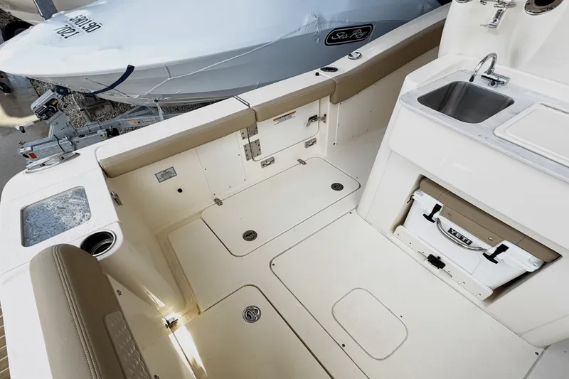 Slide: The Image of Scout 277 LXF 2025 - 3