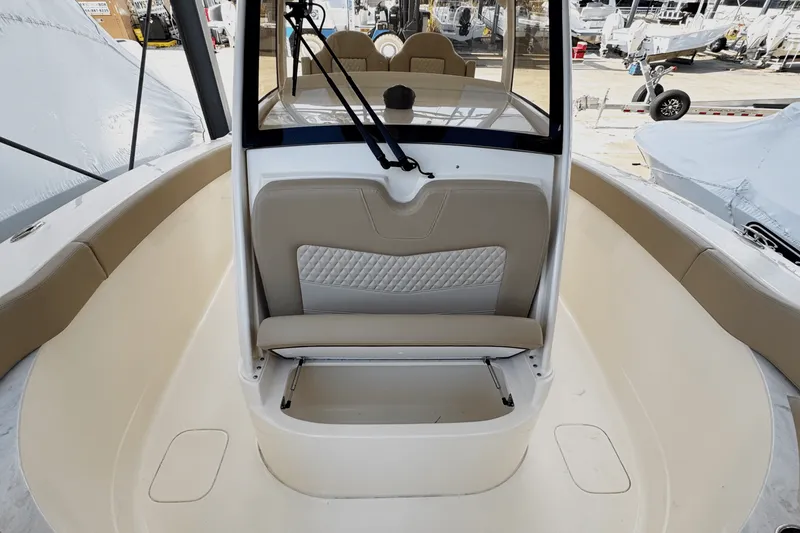 Slide: The Image of Scout 277 LXF 2025 - 9