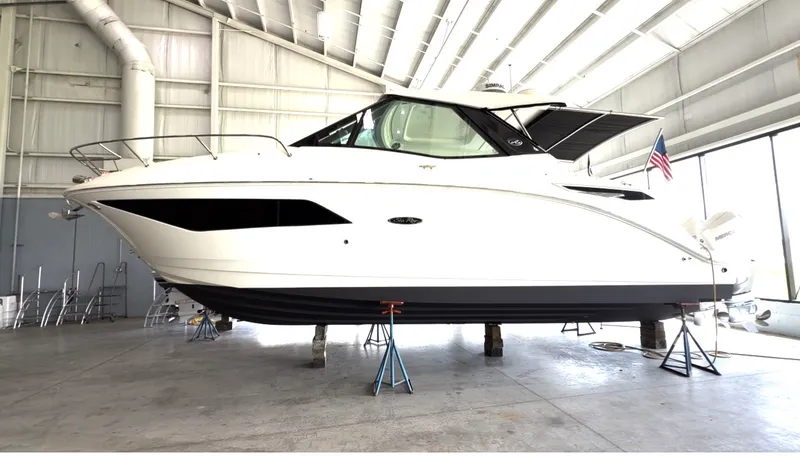 The Image of Sea Ray 320 SUNDANCER OB 2023 - 0