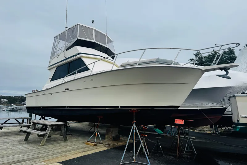 Slide: The Image of Viking 35 Convertible 1992 - 42