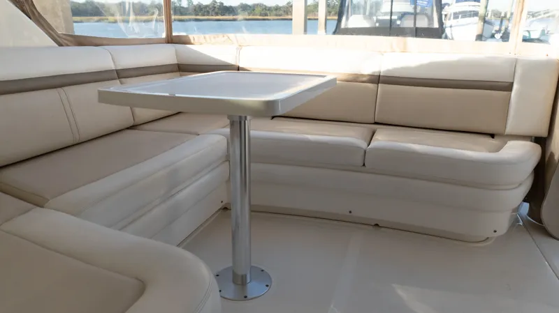 Slide: The Image of Sea Ray 410 SUNDANCER 2014 - 6
